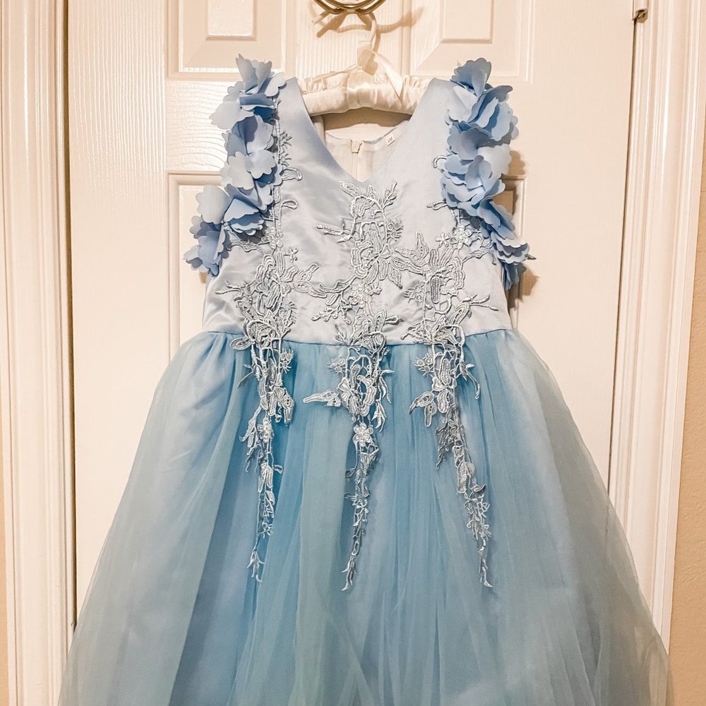 Weileenice blue dress child size 8-9
